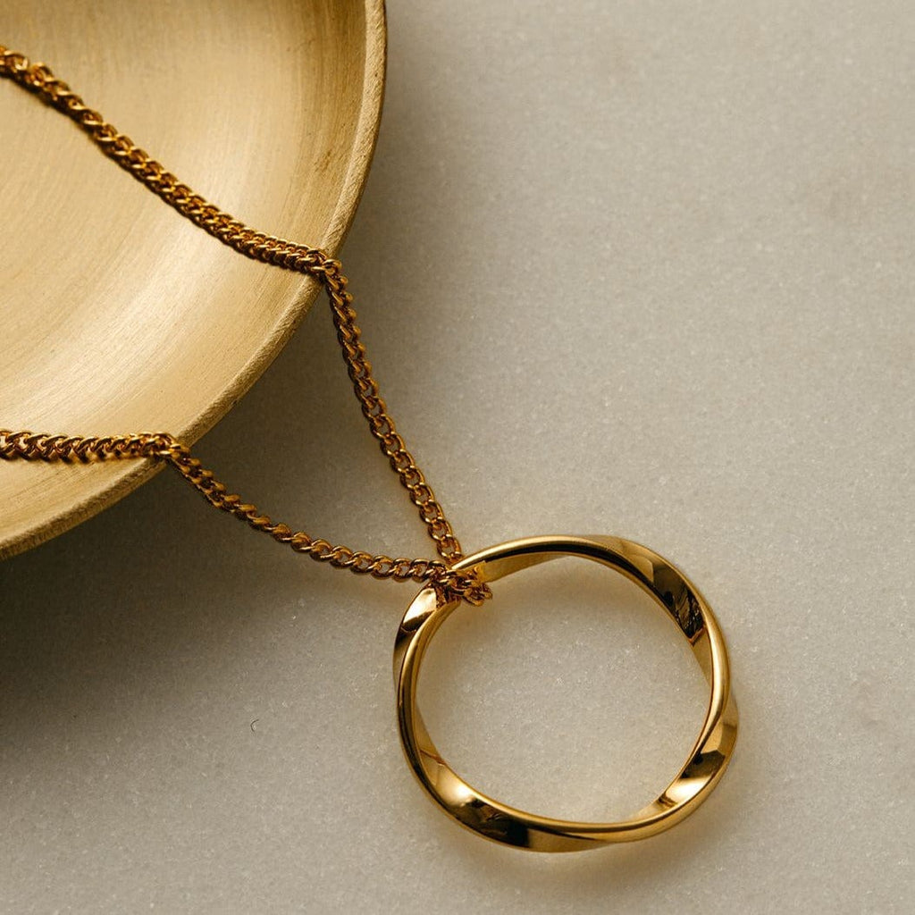 Open Circle Mid Length Necklace - Gold