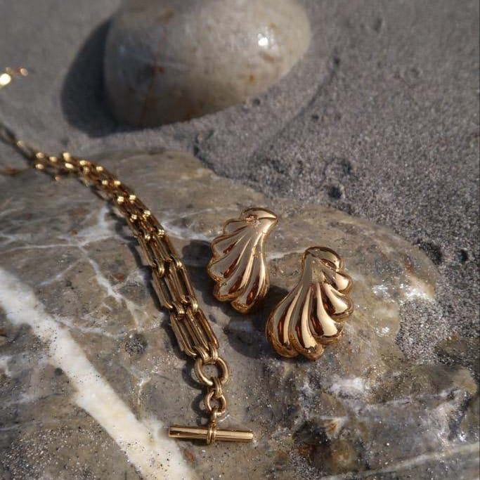 LUXE Linear Link T-Bar Necklace - Gold